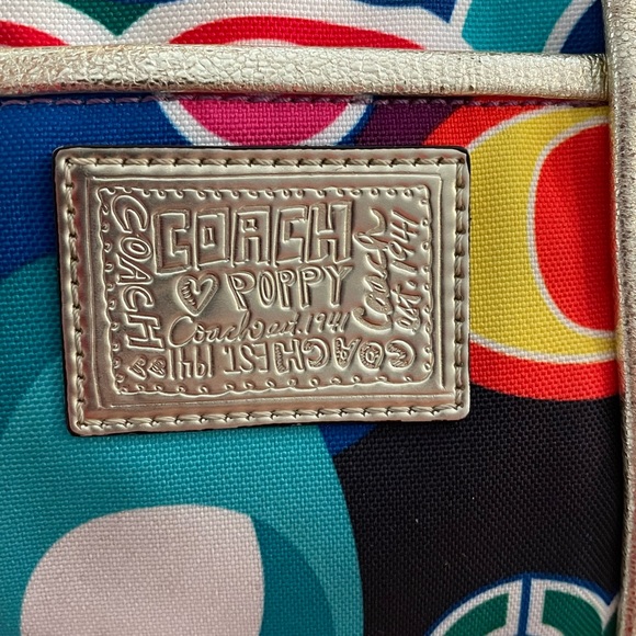 Coach Poppy Tote - Picture 9 of 16